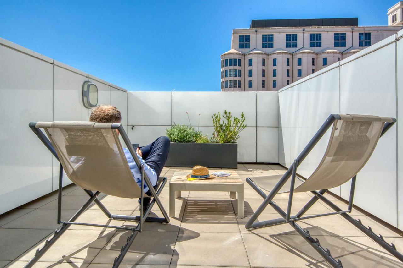 Golden Tulip Marseille Euromed Hotel Exterior photo